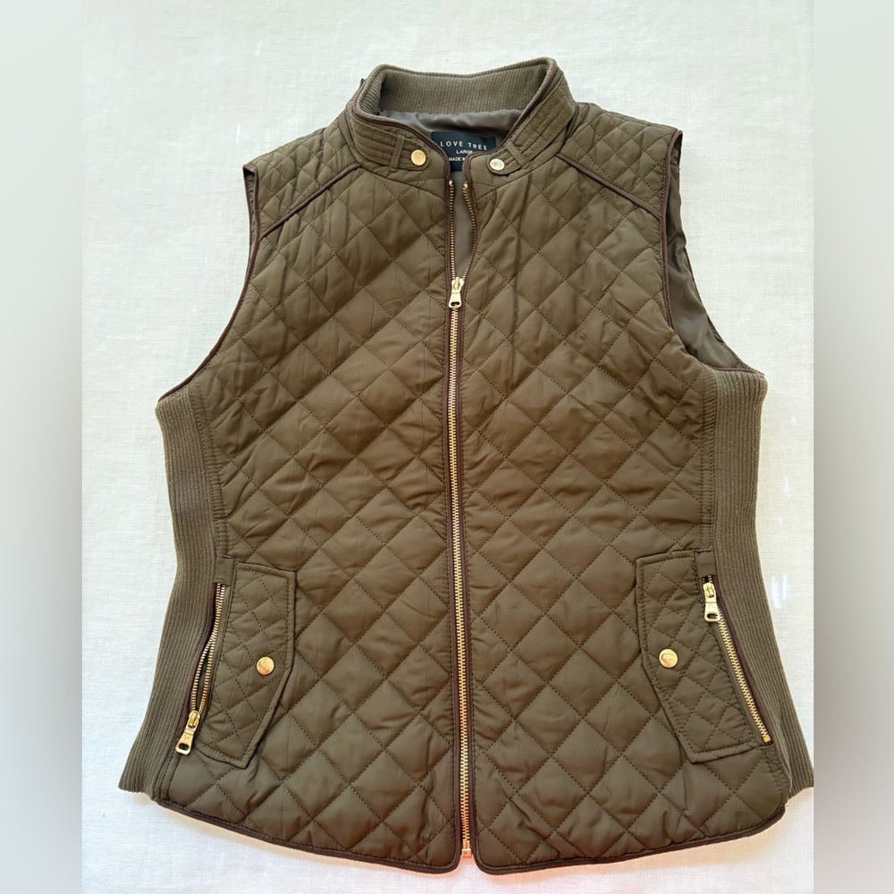 Love Tree Women's Quilted Olive Green Vest